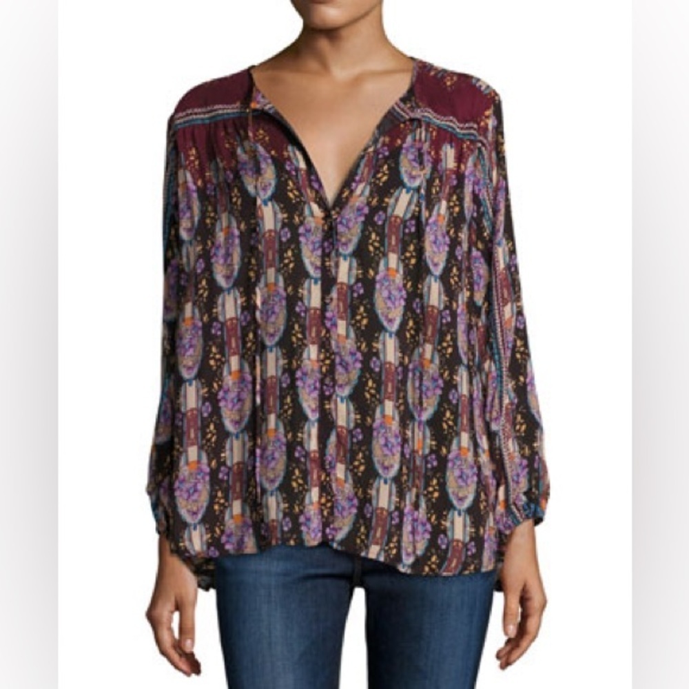 Johnny Was Collection Roco Blouse in Printed Georgette EUC